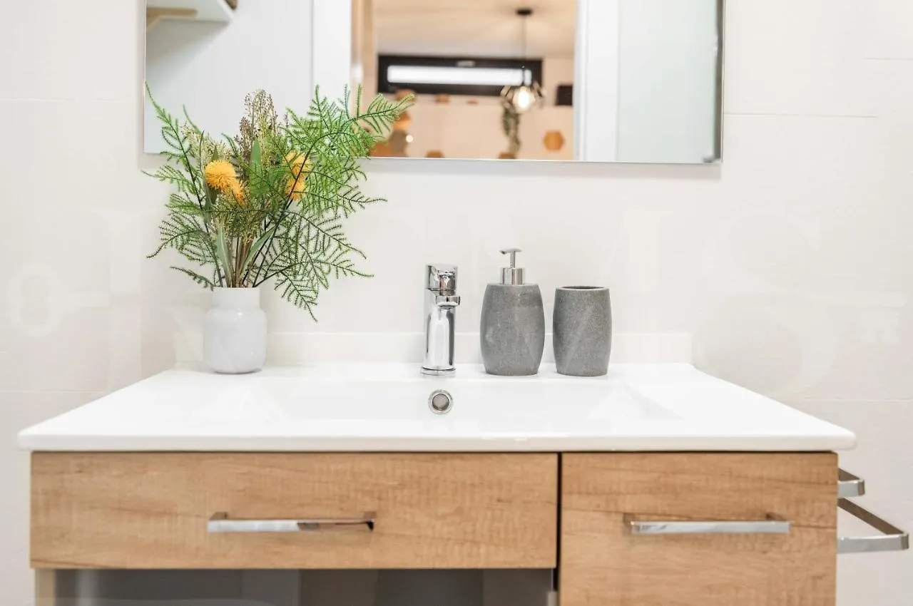 Intimate And Quiet Apartment - Center Málaga