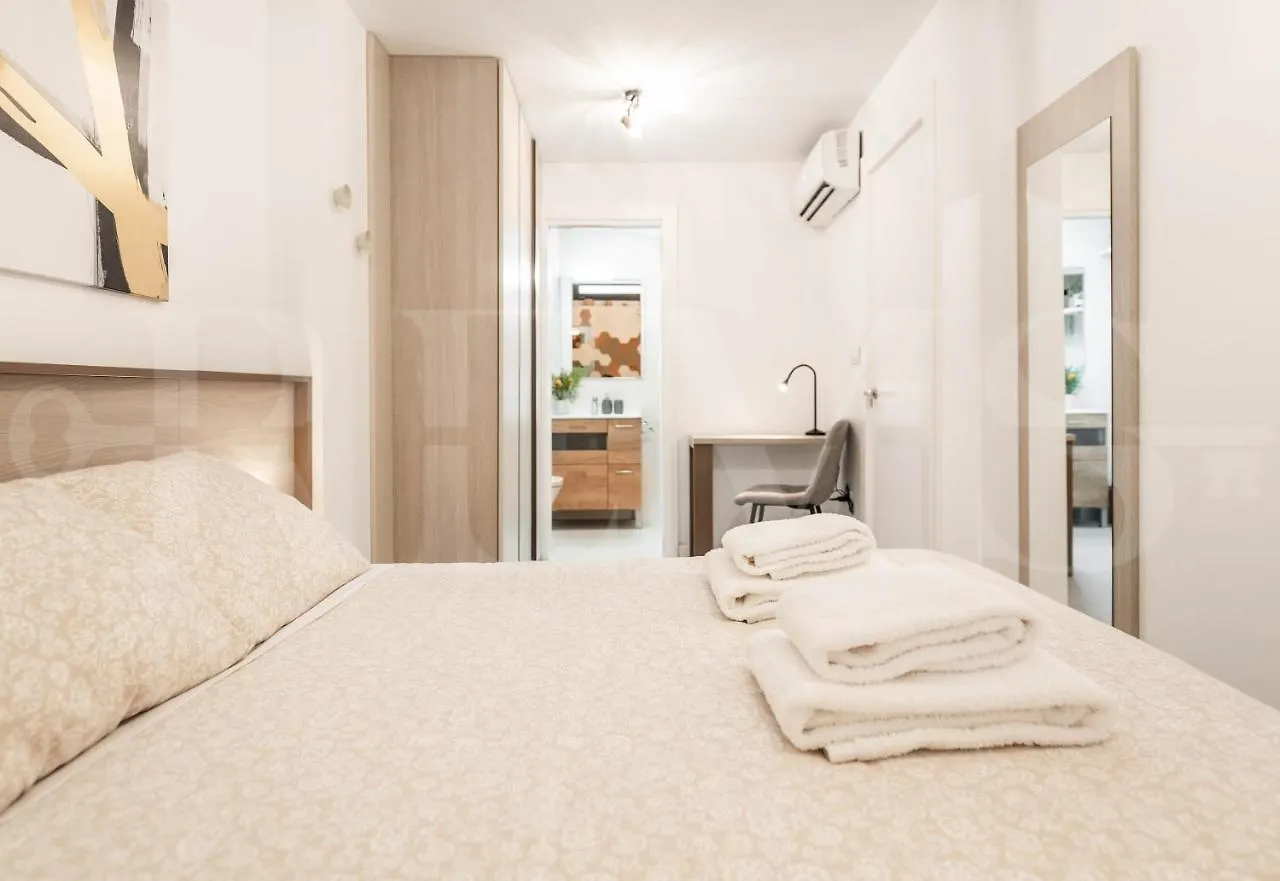 Intimate And Quiet Apartment - Center Malaga